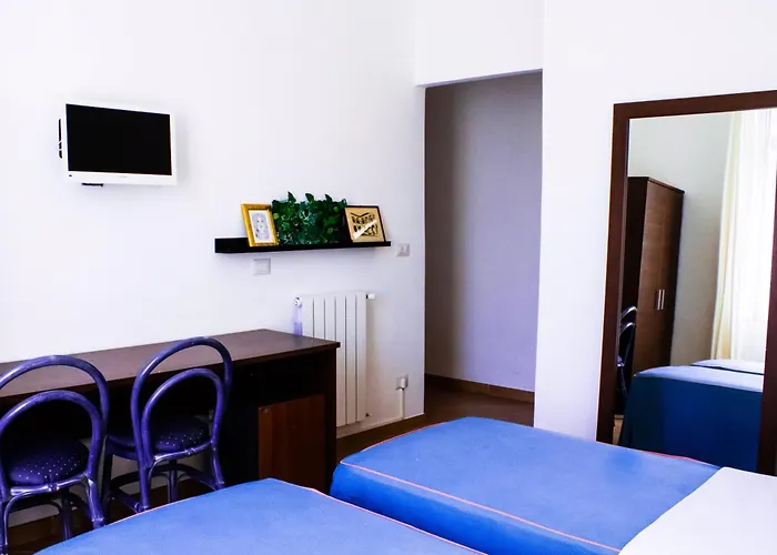 Anacapri Otel 2*
