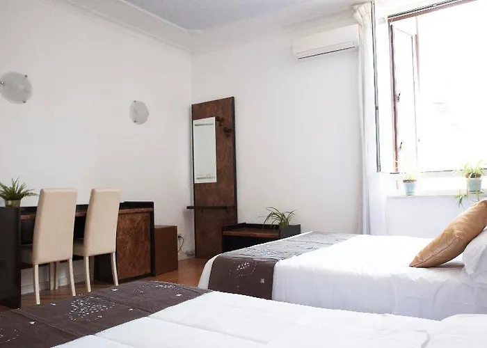 Anacapri Otel 2*